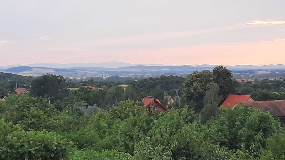 Pięknie położona działka 5 min od Rynku w Strzelinie - Widok 3