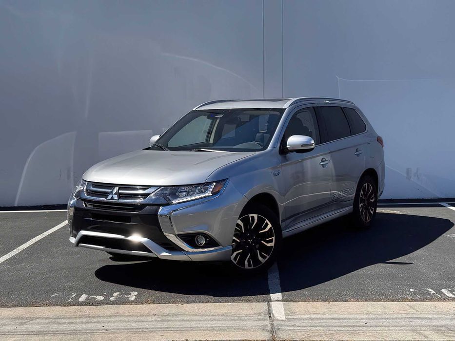 Mitsubishi Outlander GT S-AWC      2018