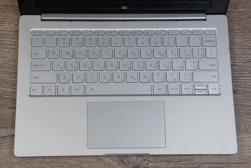 Ультрабук Xiaomi Mi Notebook Air 12.5" (Timi TM1612)