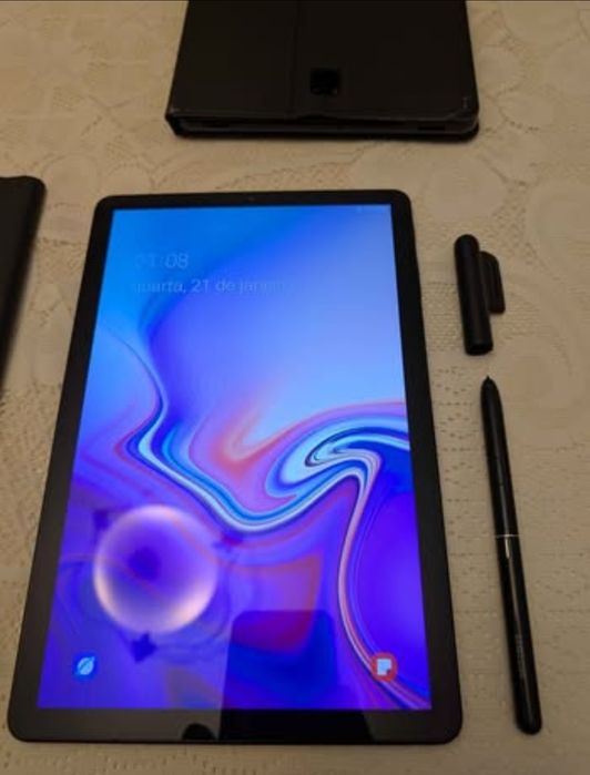 Tablet Samsung Galaxy Tab S4 10.5" SM‑T830 64GB + Capa teclado origina