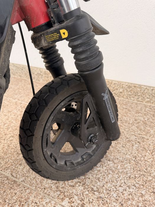 Trotinete Elétrica SEGWAY-NINEBOT ZT3 Pro