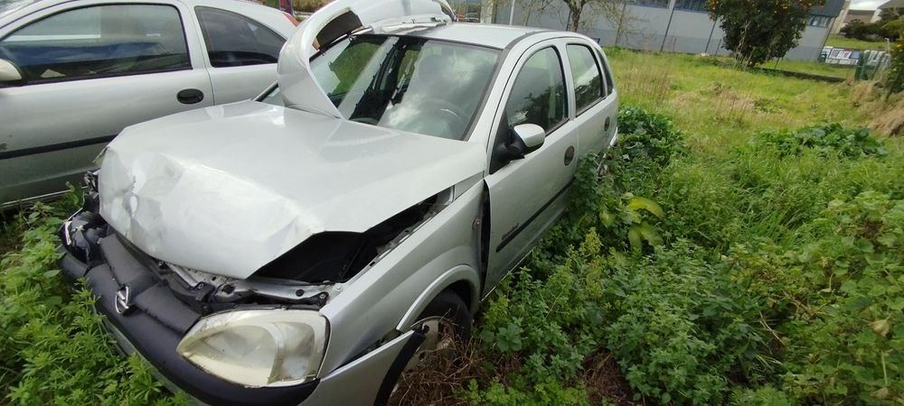 Opel Corsa C 1.2 (Z12XE) 2002 (PEÇAS) 5P