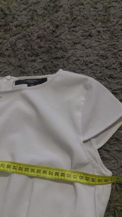 Сукня Max Mara weekend розмір L вказано італ.46, наш 44, без дефектів. Верх білий, низ чорний, модель з баскою. Ціна 230 грн перешлю