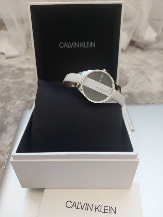 Жіночий годинник Calvin Klein