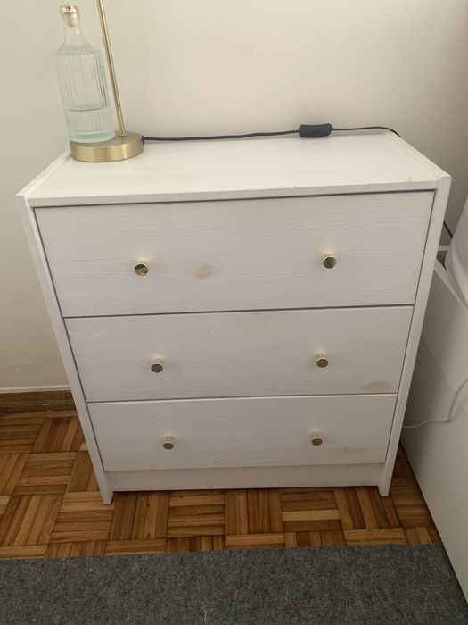 Cômoda Rast ikea