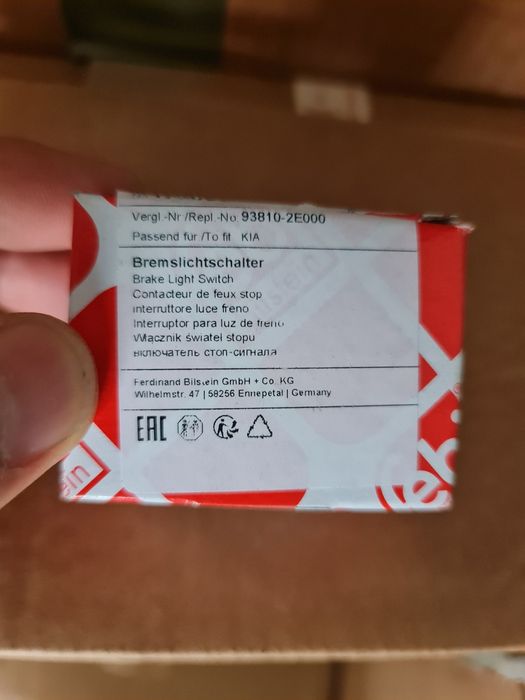 Interruptor FEBI BILSTEIN 172034 para luz de travão de pé Kia picanto
