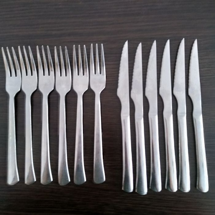 Sztućce do steków i burgerów komplet 6 osób