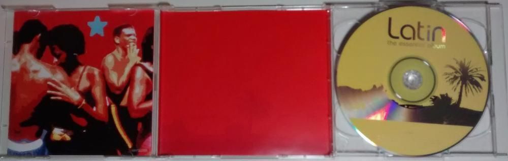 2 CDs “Latin: The Essential Album” - como NOVO!