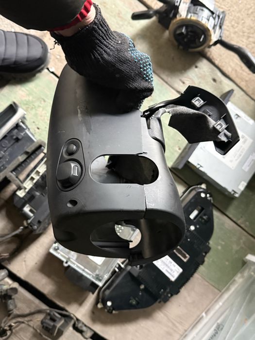 Элементы салона Ауди Q7 (руль,дефлекторы,приборка,климат)