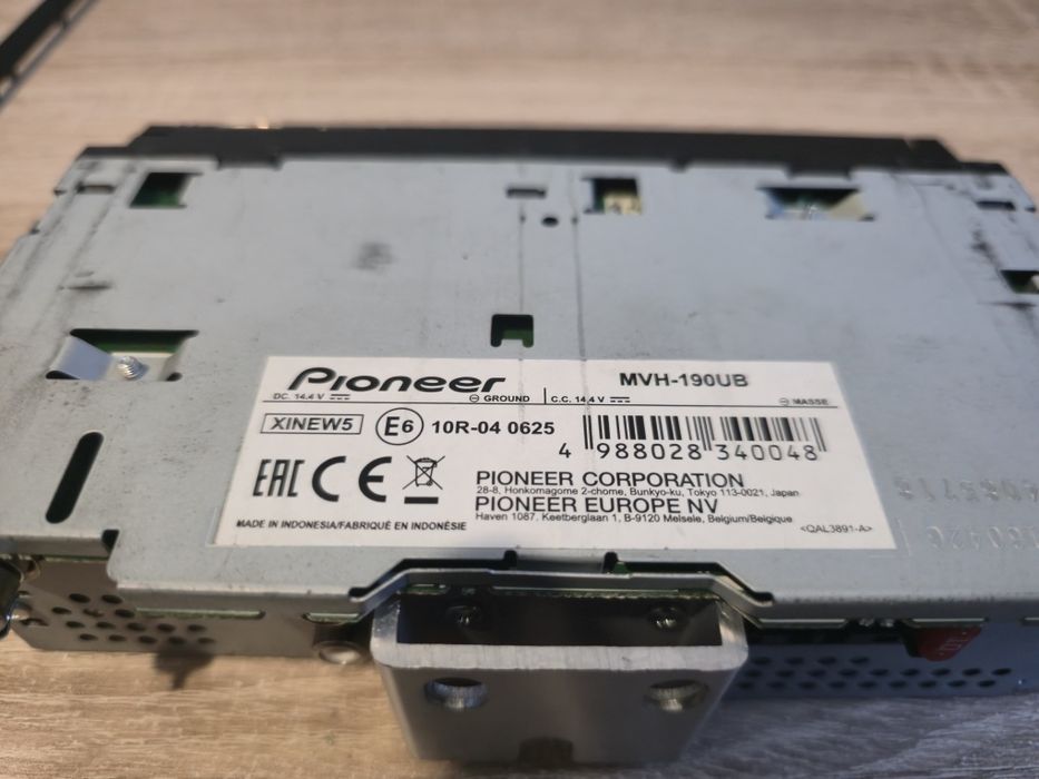 Radio samochodowe Pioneer MVH-190UB