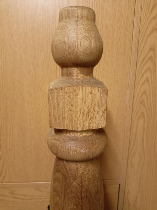 Nogi dębowe toczone