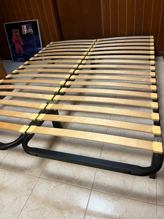 Estrado bipartido 140x200 c pés