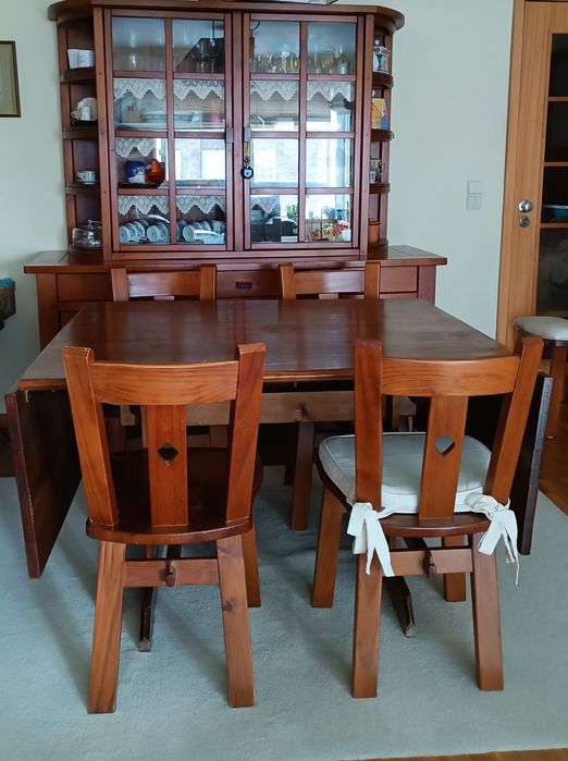 Mesa de madeira modelo Saint Clair