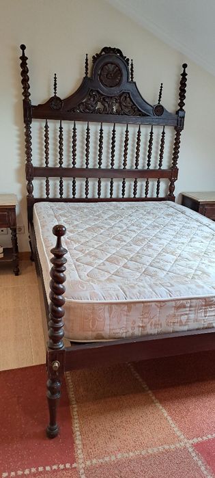 Cama com colchão