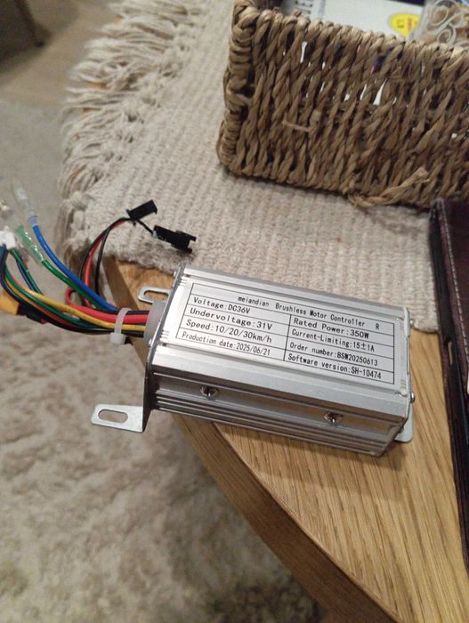 Material para trotineta eléctrica