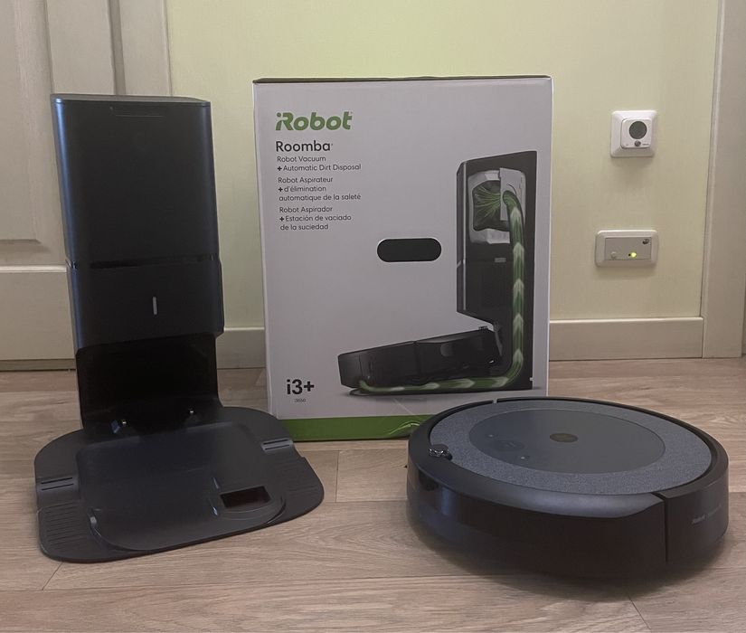 IRobot i3+ з автоочищенням