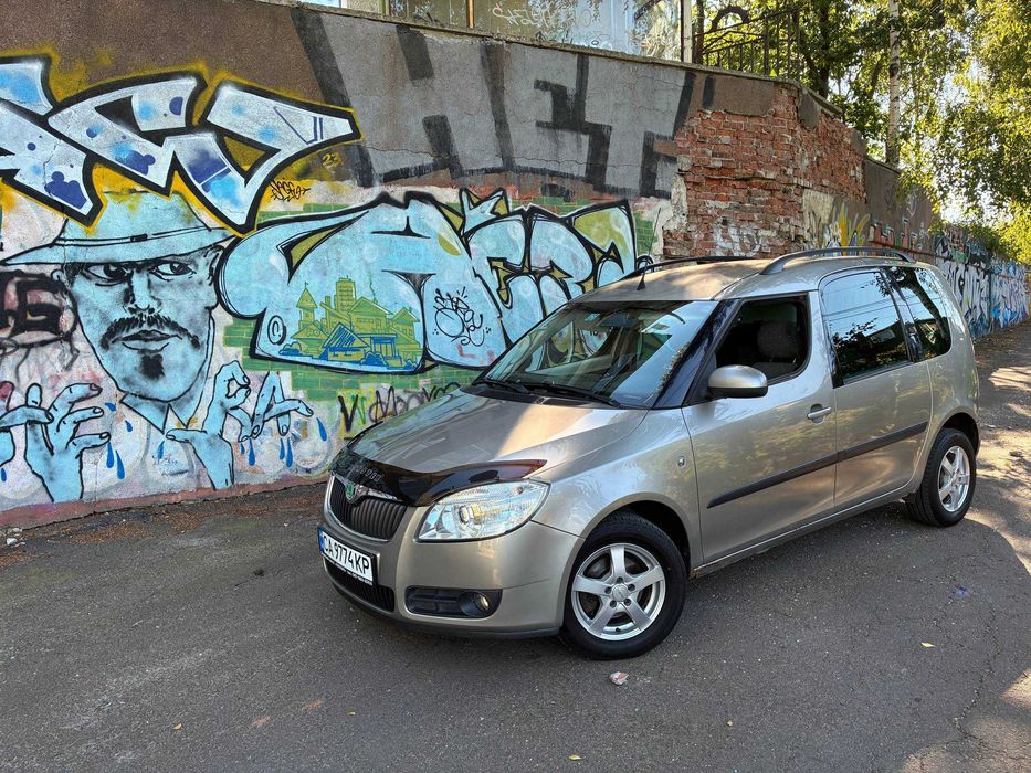 Продам Skoda Roomster 2009 ,1.2 механіка в комплектації Free