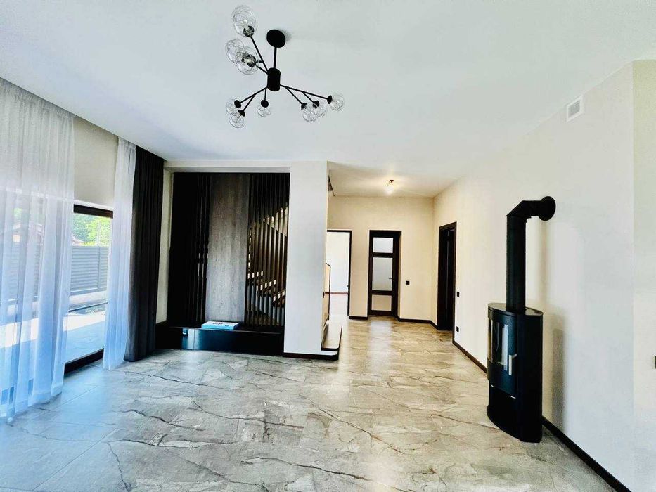 Продам будинок в с.Шкуринці 2187