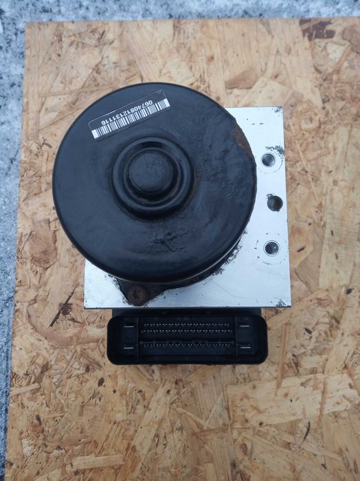 Блок ABS Ford Focus 2M51-2M110-EB