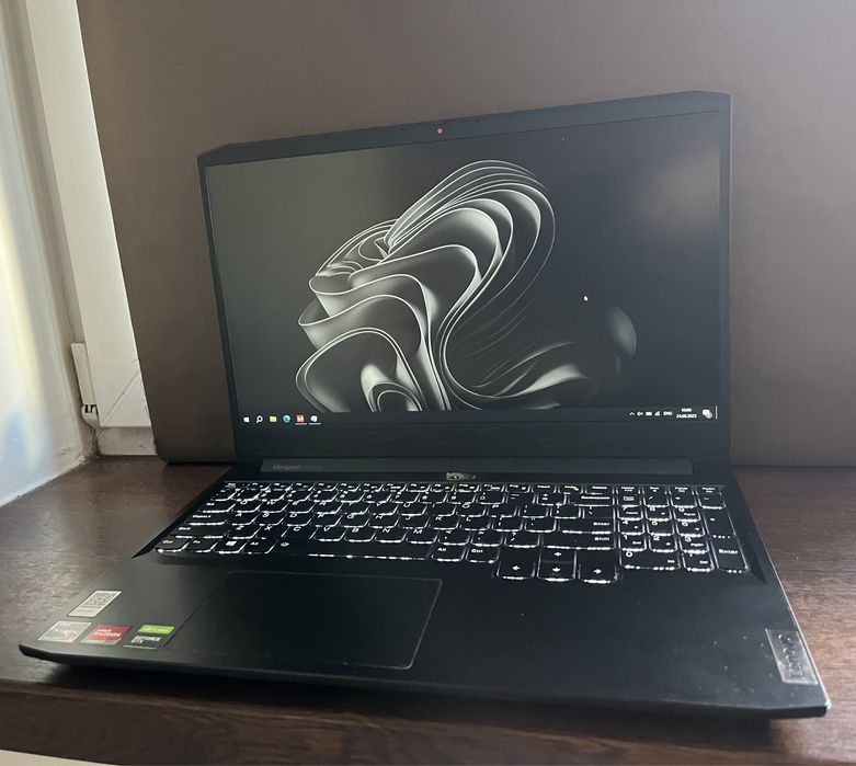 Laptop LENOVO IdeaPad Gaming 3 15ACH6
