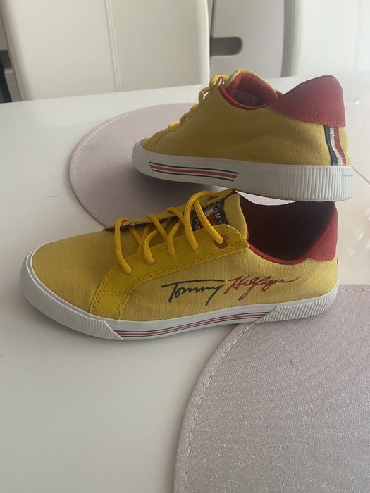 Logowane trampki Tommy Hilfiger rozm. 40 unisex