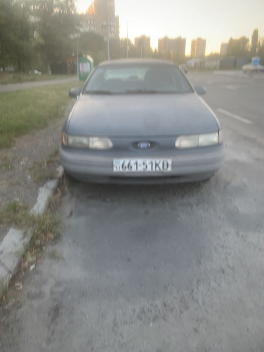 Ford Taurus 3.8
