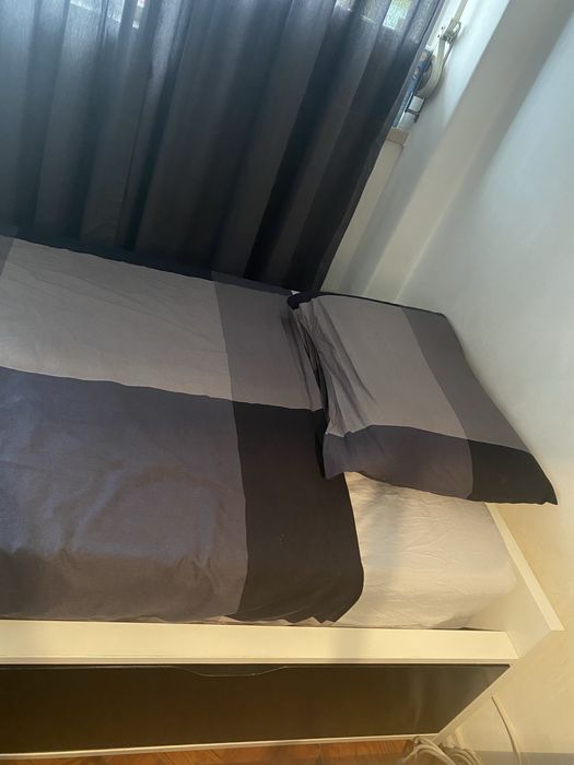 Cama e estrado ikea