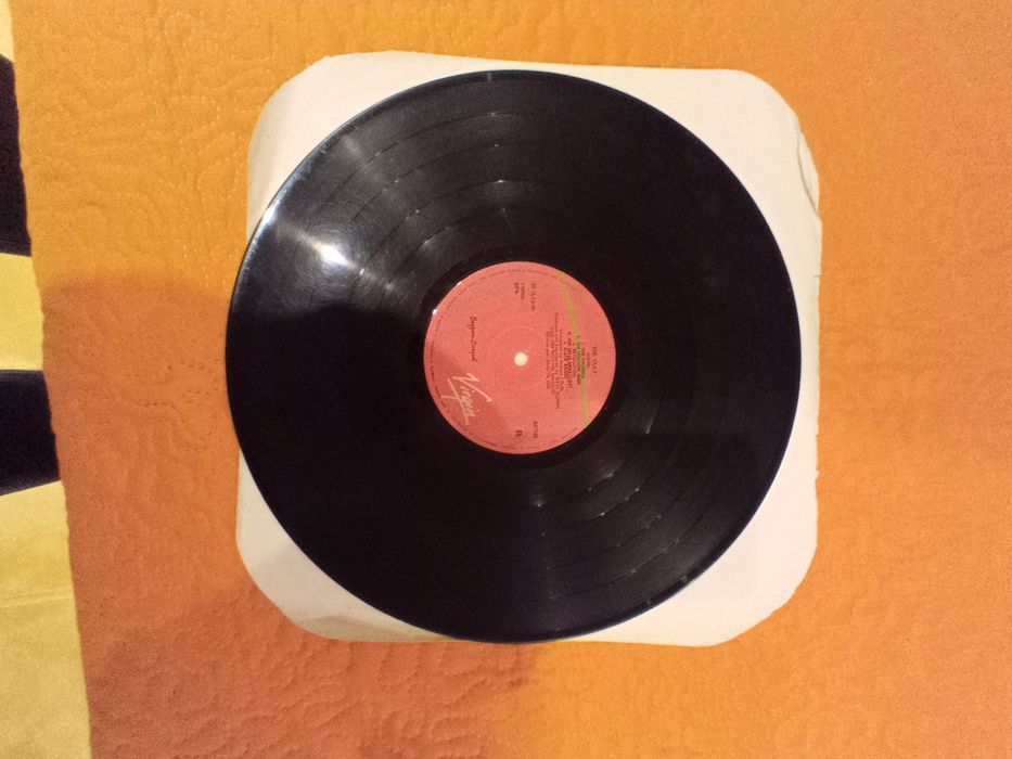 4:albuns pop com as capas com alguns defeitos ( ngociavel )