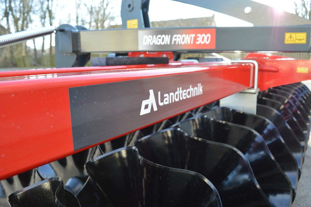 Frontpacker 3m | Wał na przedni TUZ Dragon Front 300 | DA Landtechnik