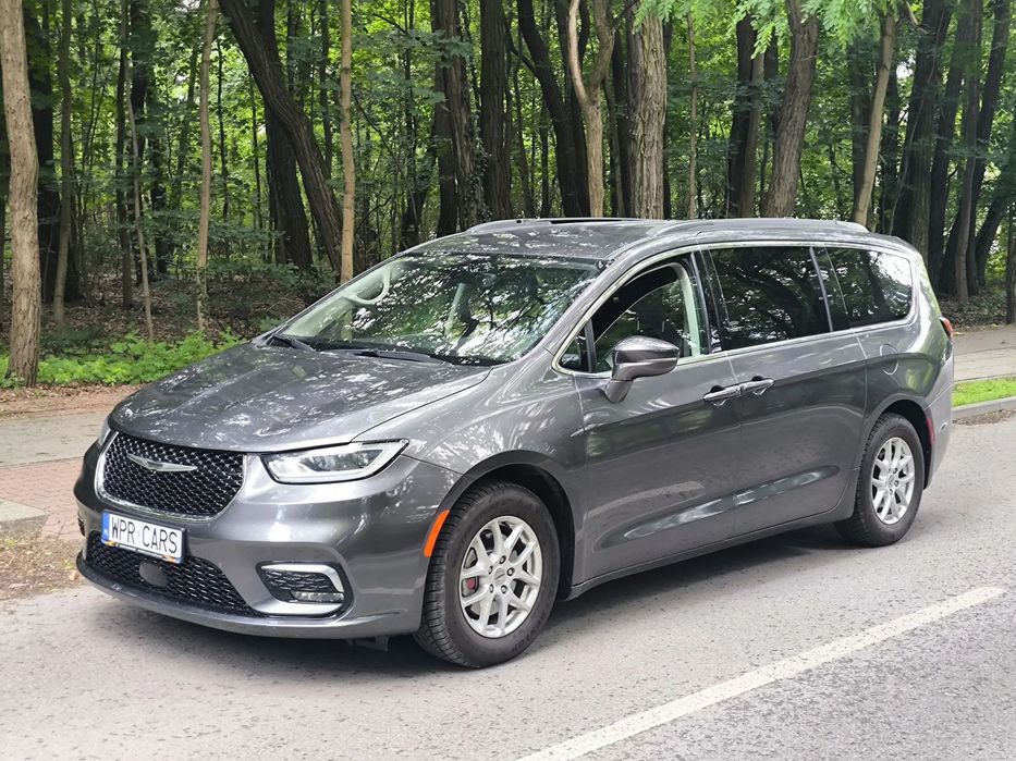 Chrysler Pacifica FAKTURA VAT  leasing, kredyt