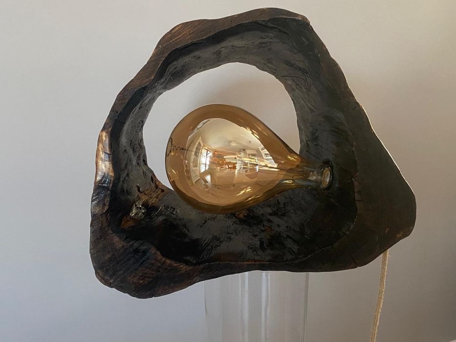 Lampa drewniana w stylu retro