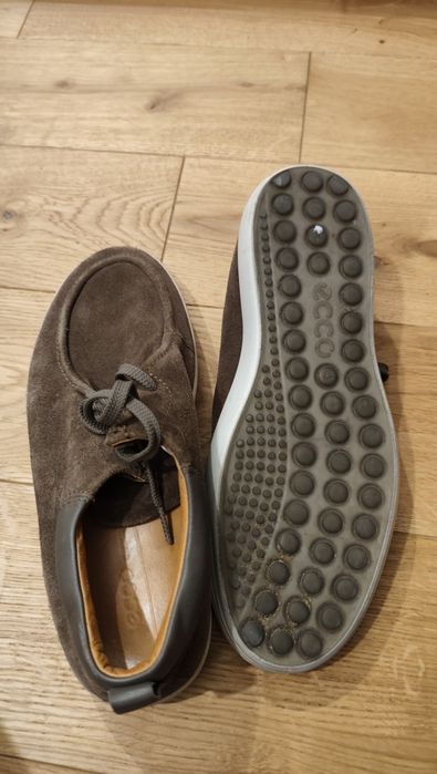 Piękne sneakersy męskie Ecco 43