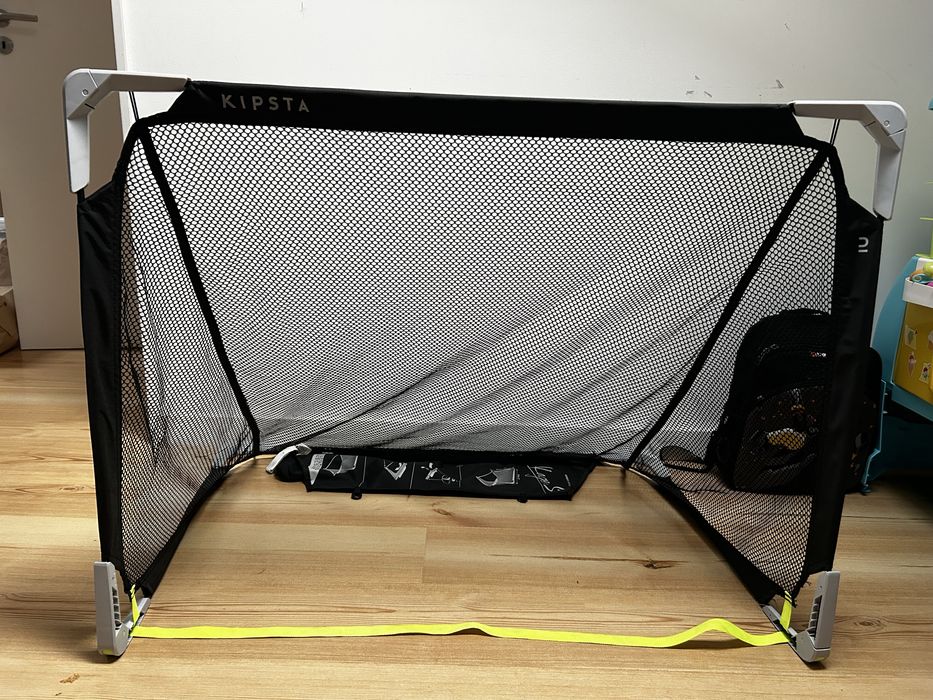 Baliza kipsa para criança