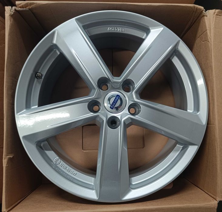 Felgi aluminiowe  Dezent TU 7.5x18 ET50 5x108 Volvo