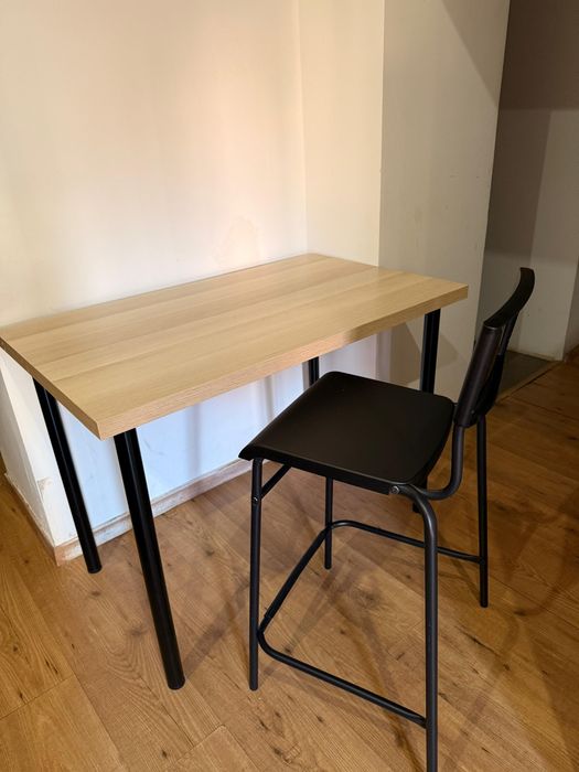 Mesa e Cadeira – Conjunto Prático