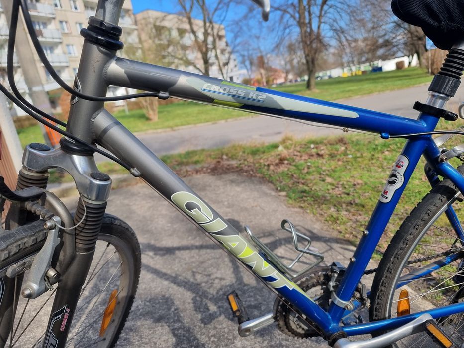 Giant cross k2 M