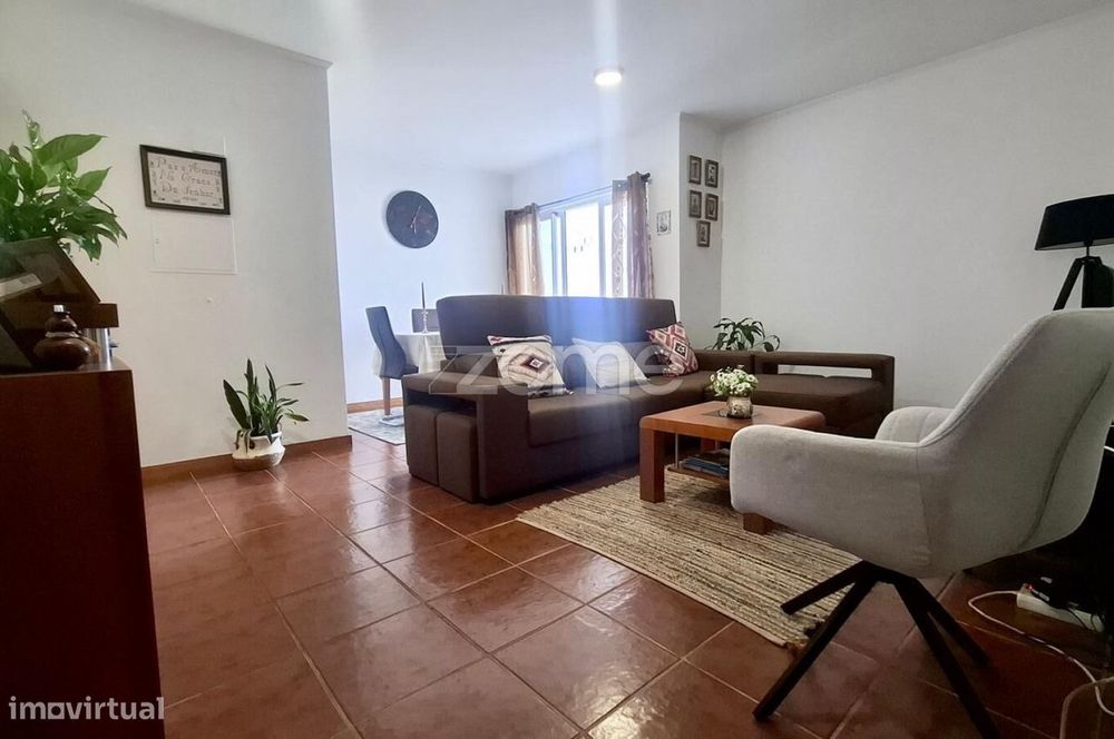 Apartamento T2 Remodelado - Rabo de Peixe