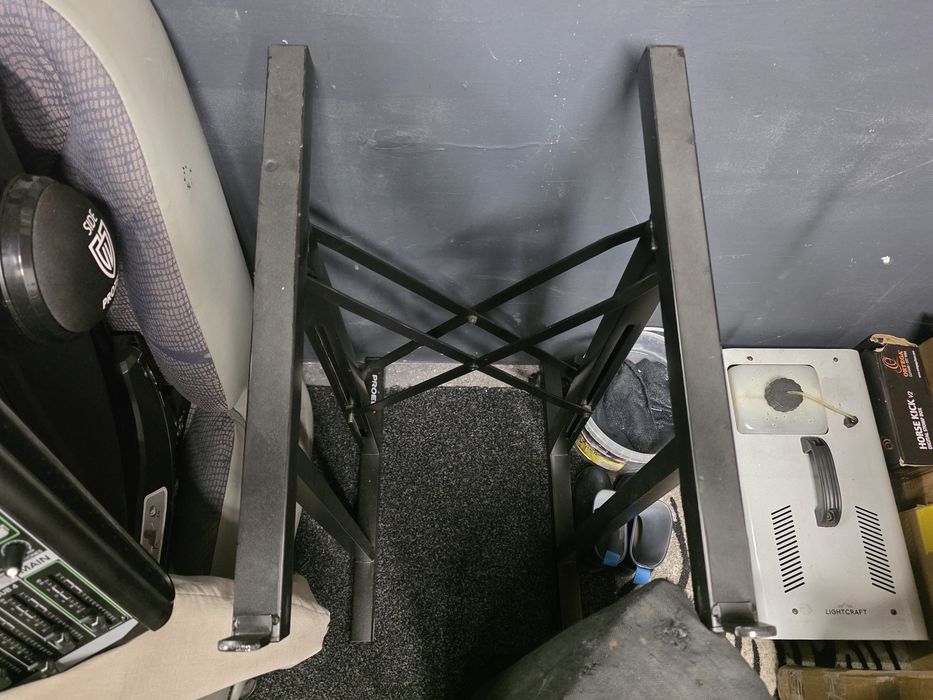 Mikser Mackie ProFx16 v2 jak nowy plus statyw