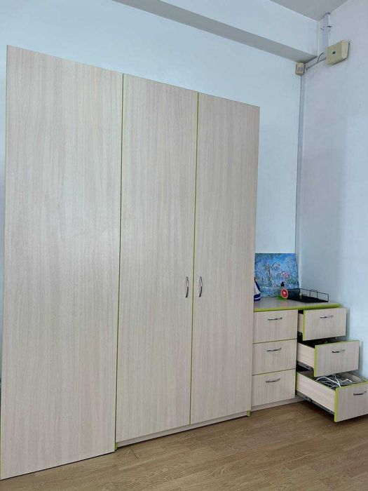 Офісний шкаф, тумба та кухонний уголок