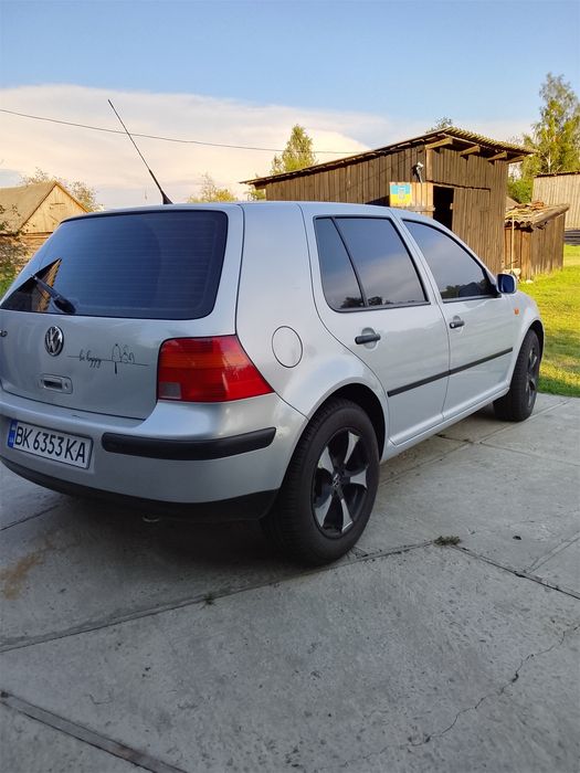 Продам гольф 4 гарному стані 1.4