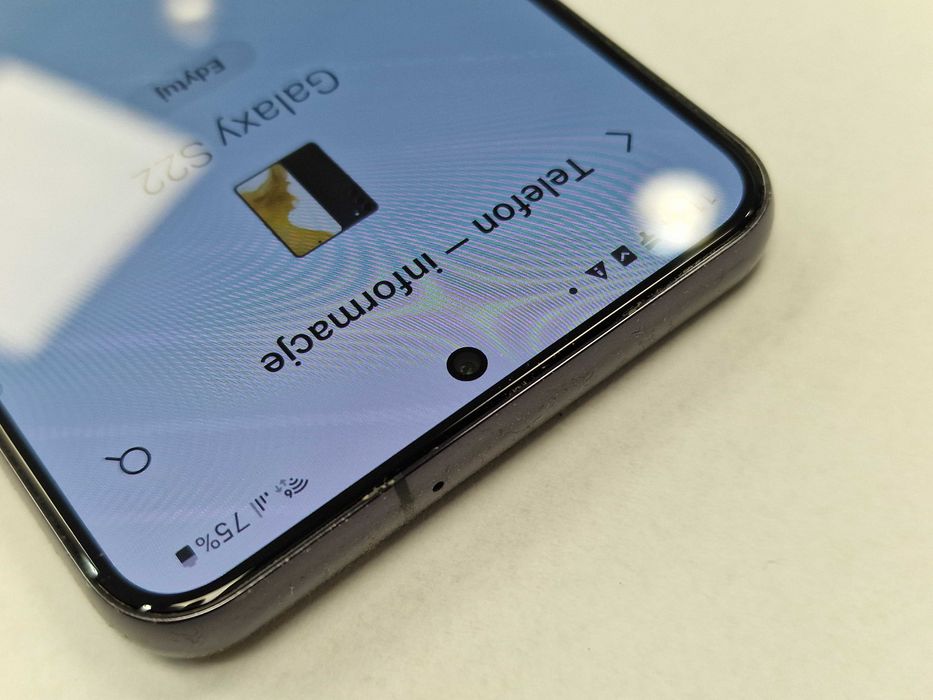 Samsung Galaxy S22 Dual SIM/ 8GB/ 128GB/ Grade A-/ bateria obniżona