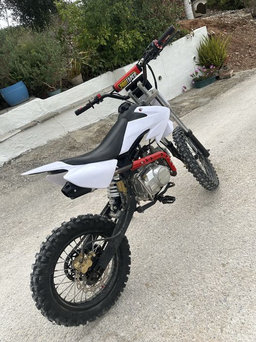 Pit bike 125cc.