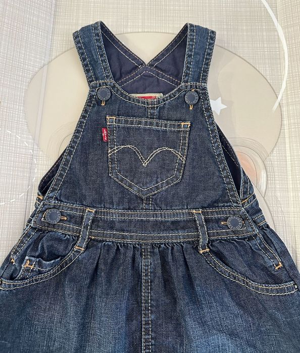 Saia de Ganga Levi's + Camisola Branca (12-18M)