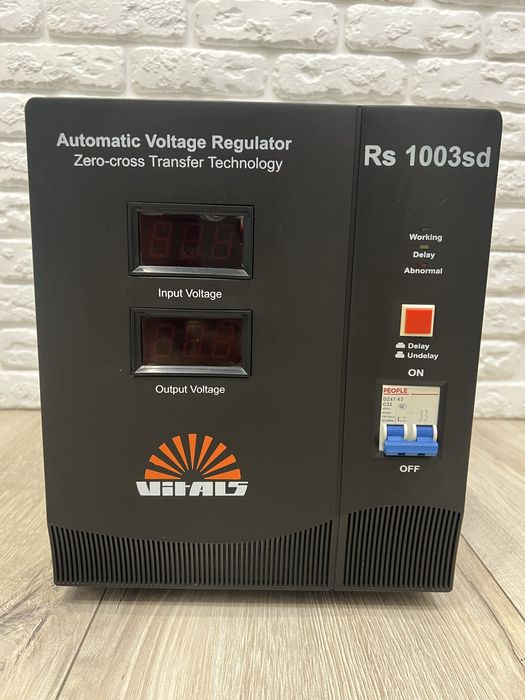 Стабілізатор напруги Real-EL-2000, Vitals RS 1003sd, (10000VA).