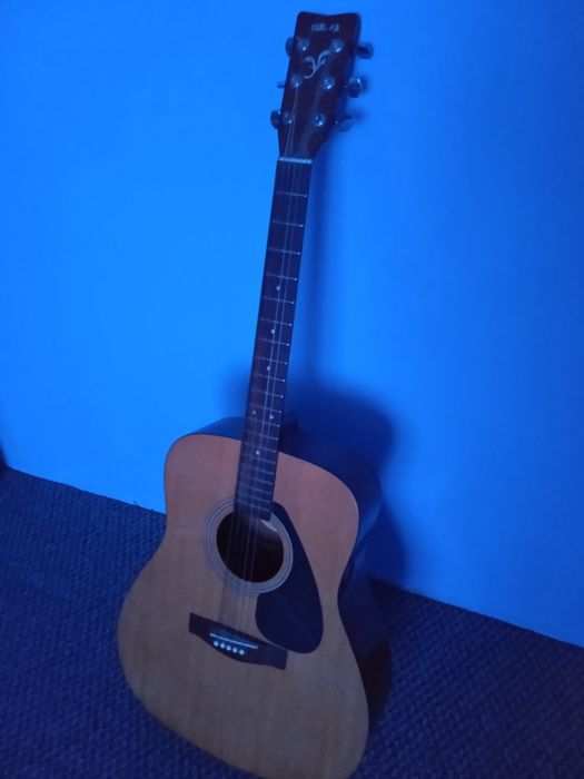 Гітара акустична