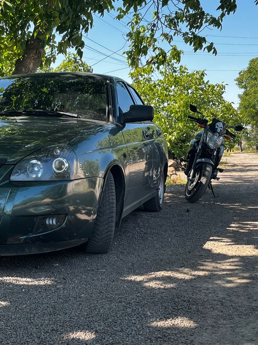 Продам Lada Priora 2