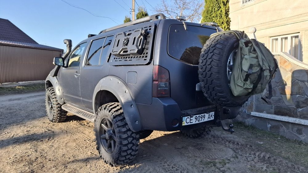 Nissan Pathfinder R51 Off Road