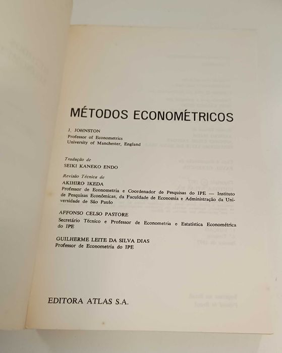 Métodos Econométricos, de J. Johnston64285736099331121