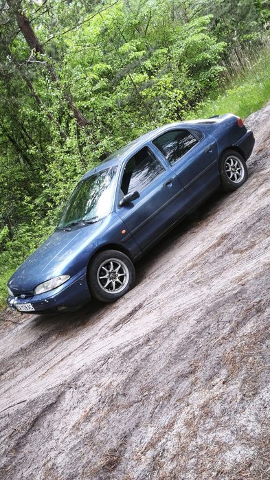 Ford Mondeo mk1 1.6