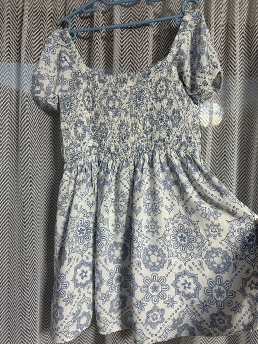 Сукня для дівчинки 9-10 років